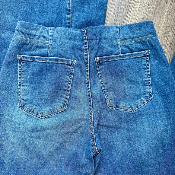 We The Free High Rise Flare Jeans Raw Hem Blue Denim Size 29 - Picture 8 of 8